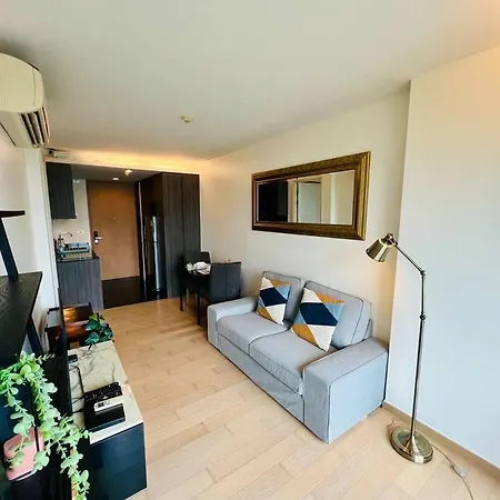 Cozy Garden-View 1Bed 1Bath 700M Bts Thonglor, 500M Samitivej Hospital, Fast 500Mbps Wifi Apartment