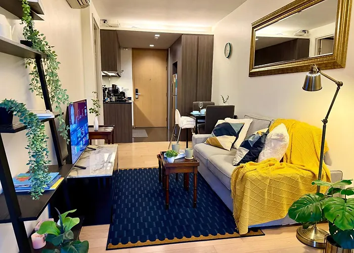 アパート Cozy Spacious 1br 3pax Gardenview, 700m Bts Thonglo, Samitivej, Skv49, Fast Wifi バンコク都