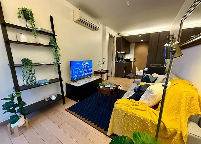 アパート Cozy Spacious 1br 3pax Gardenview, 700m Bts Thonglo, Samitivej, Skv49, Fast Wifi *